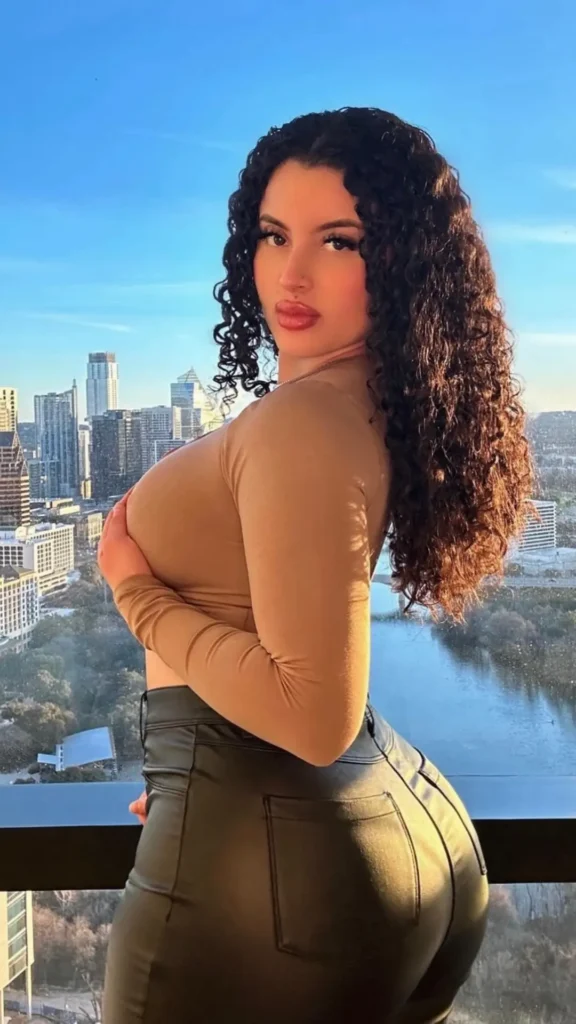 Siarly on Erome